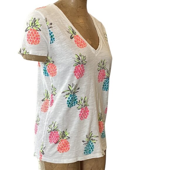 Merona Pineapple Graphic Tee White Cotton V-Neck Sz L #43U - Picture 4 of 10